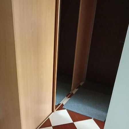 Centrum Apartament Wyszynskiego 42M2 كونين المظهر الخارجي الصورة